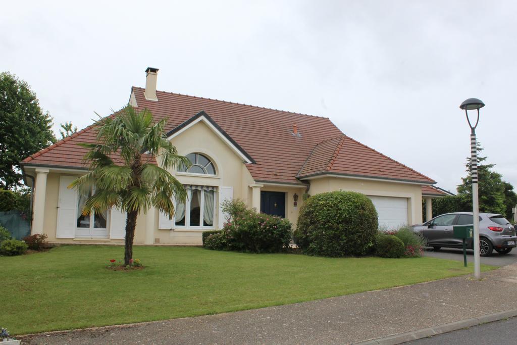Maison Tobias บุสซี-แซ็ง-ฌอร์ฌ ภายนอก รูปภาพ